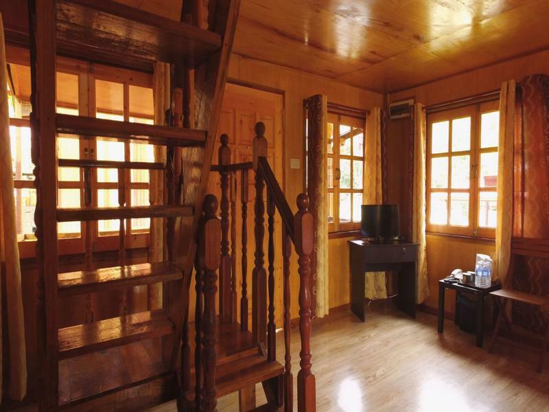 Borneo Tree House 2* Kota Kinabalu